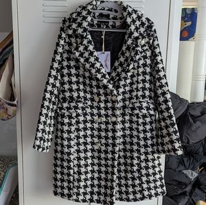 Jessica Simpson Houndstooth Coat black and white